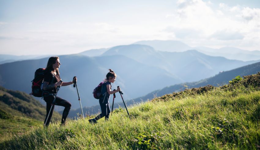 trekking